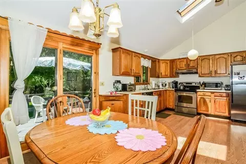 19 Spinnaker Ln, Pocasset, MA 02559 photo 3