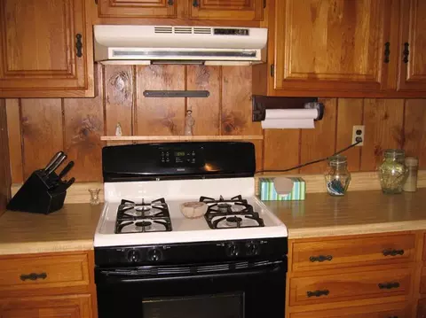 72 Circuit Ave, Wareham, MA 02571 photo 12
