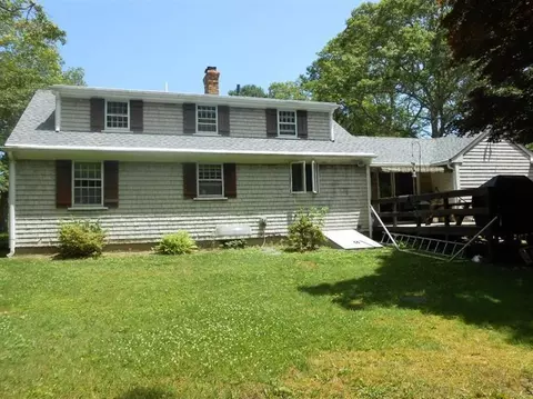 59 Pond View Dr, Centerville, MA 02632 photo 2