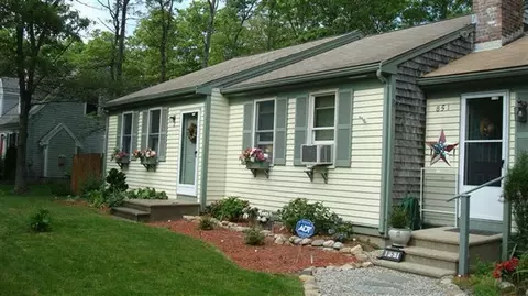 851 Cotuit Rd, Mashpee, MA 02649 photo 1