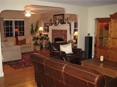 7 Tiffany Rd, Bourne, MA 02532 photo 8