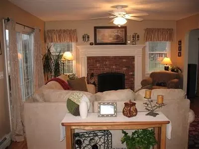 7 Tiffany Rd, Bourne, MA 02532 photo 7