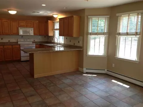 7 Tiffany Rd, Bourne, MA 02532 photo 5