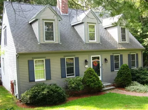 27 Shaker Dr, Bourne, MA 02532 photo 3