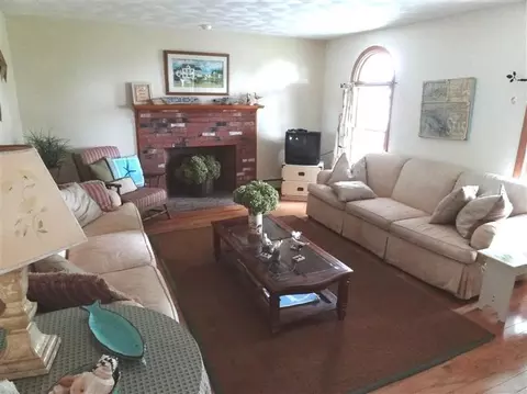 26 Beverly Rd, Pocasset, MA 02559 photo 14