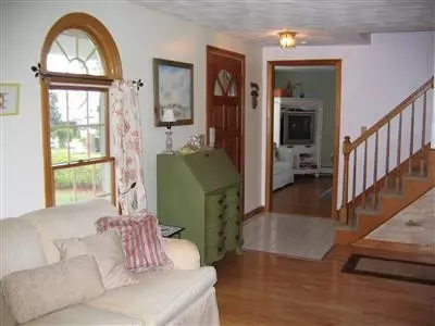 26 Beverly Rd, Pocasset, MA 02559 photo 15