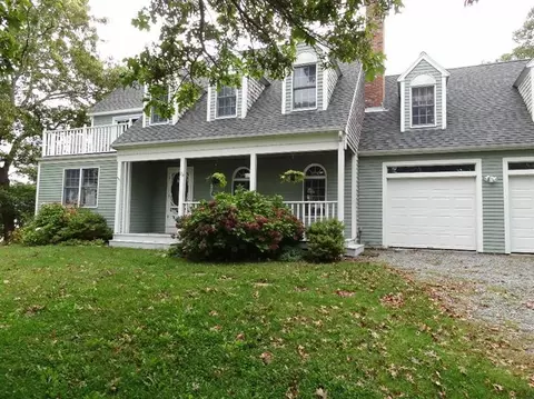 26 Beverly Rd, Pocasset, MA 02559 photo 2