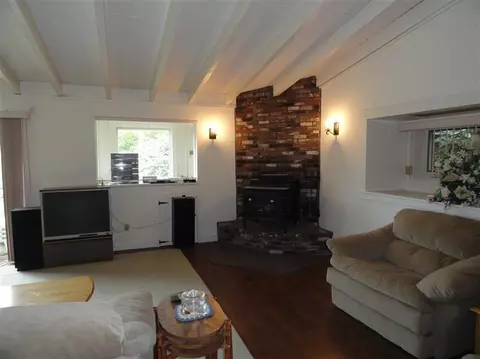 22 Glenneagle Dr, Mashpee, MA 02649 photo 4