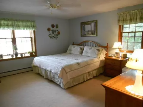 47 Spinnaker Ln, Pocasset, MA 02559 photo 12
