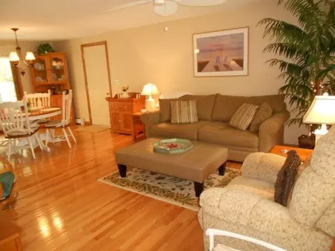 47 Spinnaker Ln, Pocasset, MA 02559 photo 4