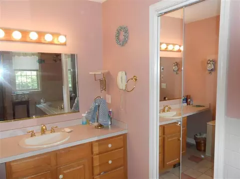 12 Clapp Ln, Sagamore Beach, MA 02562 photo 15