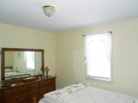 12 Clapp Ln, Sagamore Beach, MA 02562 photo 9