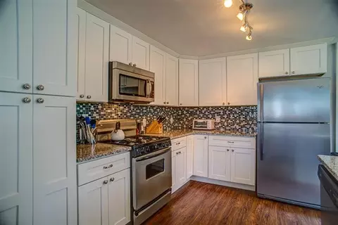 7 Elliot Rd, Mashpee, MA 02649 photo 5