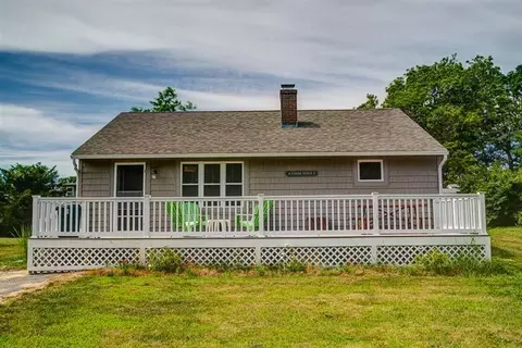 7 Elliot Rd, Mashpee, MA 02649 photo 2