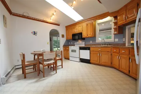 37 Heather Ln, Centerville, MA 02632 photo 6