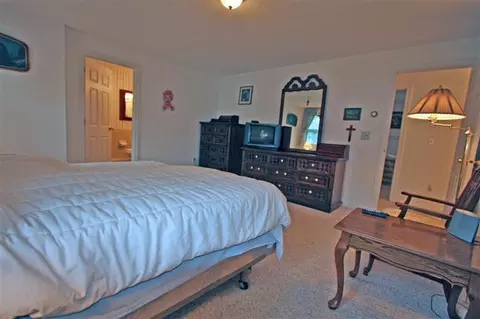 37 Heather Ln, Centerville, MA 02632 photo 11