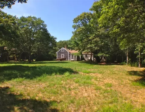 29 Pine Rd, Cotuit, MA 02635 photo 5