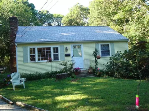 111 Franklin Ave, Hyannis, MA 02601 photo 5