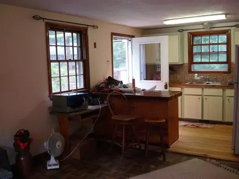 111 Franklin Ave, Hyannis, MA 02601 photo 4