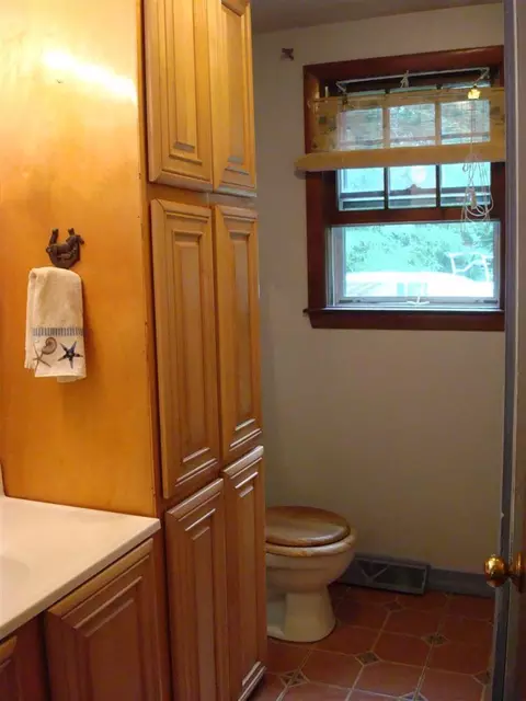 111 Franklin Ave, Hyannis, MA 02601 photo 7