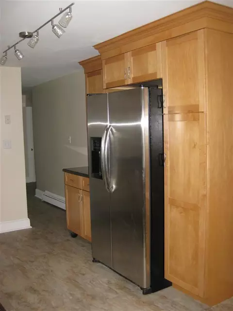 476 County Rd, Pocasset, MA 02559 photo 8