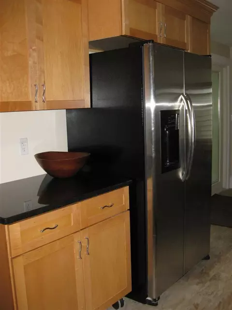 476 County Rd, Pocasset, MA 02559 photo 9