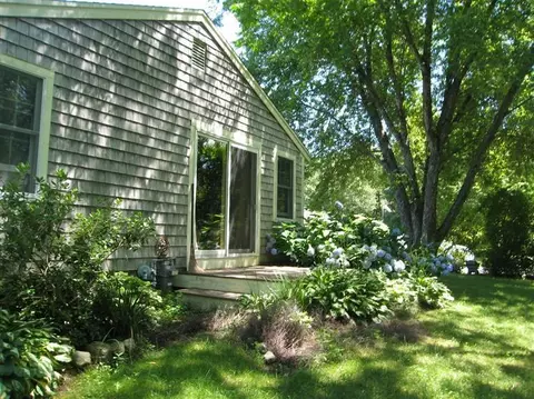 37 Treetop Cir, Marstons Mills, MA 02648 photo 17