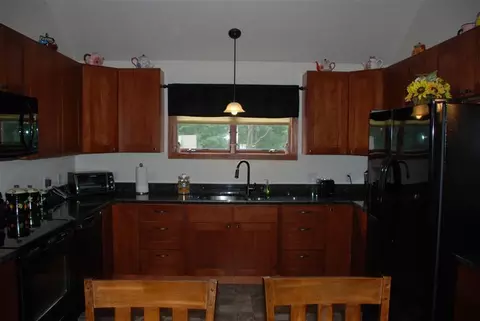7 Freighthouse Rd, Sagamore, MA 02561 photo 4