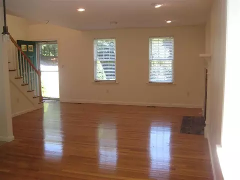 111 Old Post Rd, Centerville, MA 02632 photo 5
