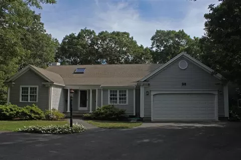 25 Deepwood Cir, Centerville, MA 02632 photo 1
