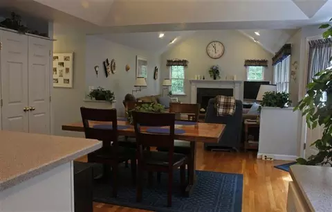 25 Deepwood Cir, Centerville, MA 02632 photo 5