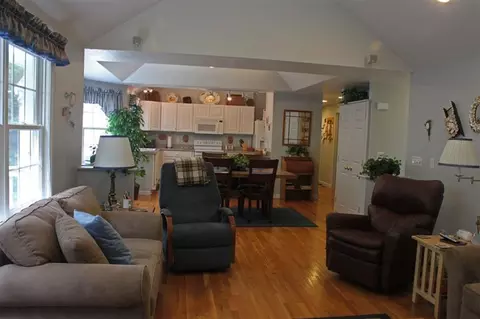 25 Deepwood Cir, Centerville, MA 02632 photo 8