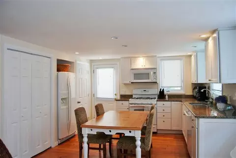 83 Pinehurst Dr, Wareham, MA 02571 photo 4