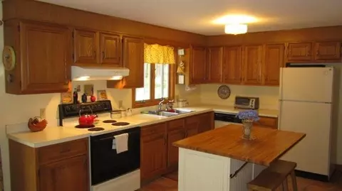 1495 Bridge Rd, Eastham, MA 02642 photo 5