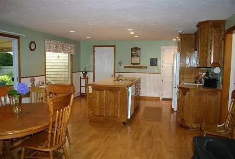 6 Easterly Dr, East Sandwich, MA 02537 photo 4