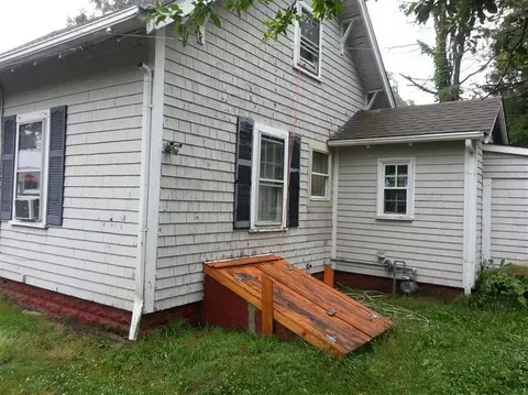 99 Ridgewood Ave, Hyannis, MA 02601 photo 1