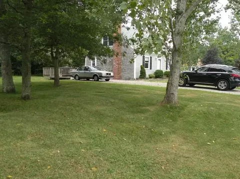 33 Pond View Dr, Mashpee, MA 02649 photo 10