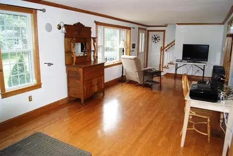 67 Lauries Ln, Marstons Mills, MA 02648 photo 2
