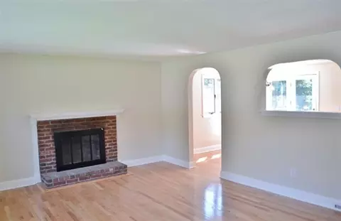 137 Straightway, Hyannis, MA 02601 photo 2