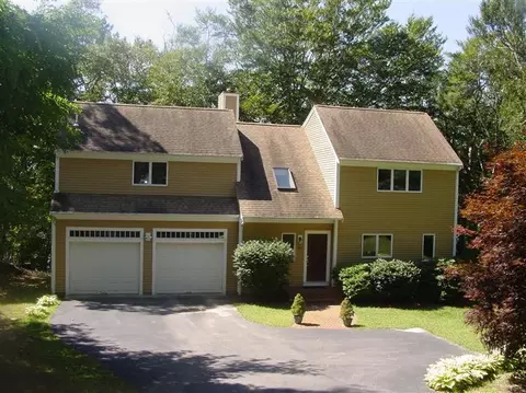 81 Edgewater Rd, Mashpee, MA 02649 photo 2
