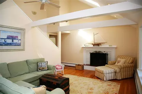 109 Bayview Cir, Osterville, MA 02655 photo 9