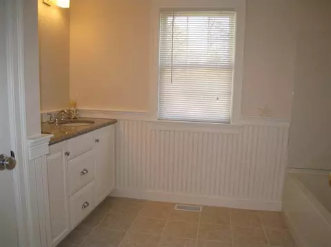 50 Schooner Ln, Hyannis, MA 02601 photo 17