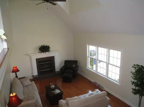50 Schooner Ln, Hyannis, MA 02601 photo 4