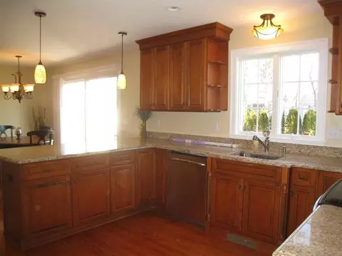 50 Schooner Ln, Hyannis, MA 02601 photo 9