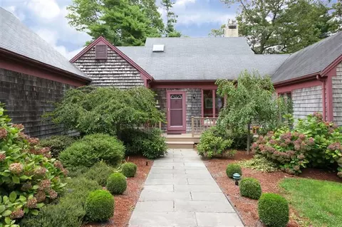193 Regency Dr, Marstons Mills, MA 02648 photo 3