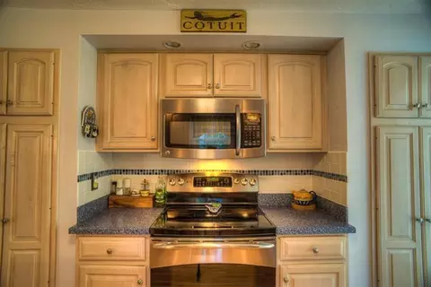 128 Cotuit Cove Rd, Cotuit, MA 02635 photo 9