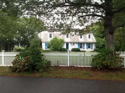 121 S Bay Rd, Osterville, MA 02655 photo 1