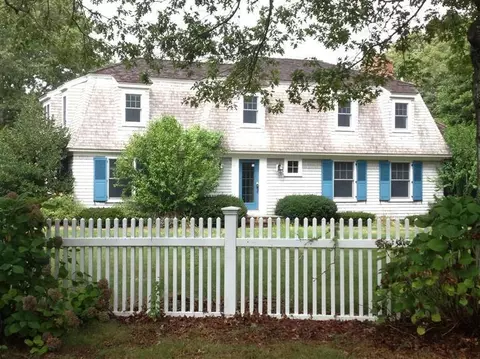121 S Bay Rd, Osterville, MA 02655 photo 2