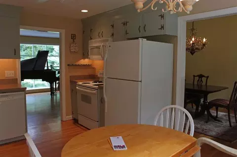 111 Poponessett Rd, Cotuit, MA 02635 photo 11