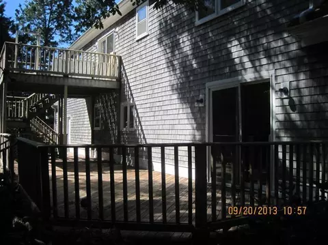 176 Surf Dr, Mashpee, MA 02649 photo 4